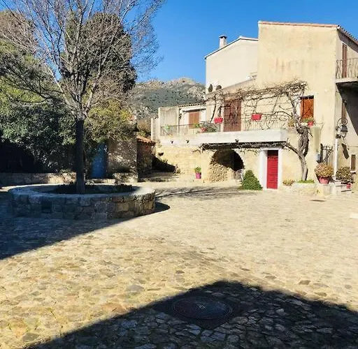 Maison De Village A 10 Min D'ile Rousse Prázdninový dům *